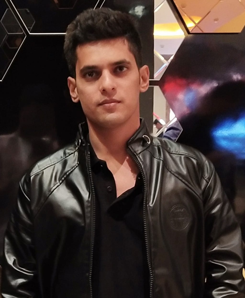 Harshvardhansinh Mangrola, Founder & CEO